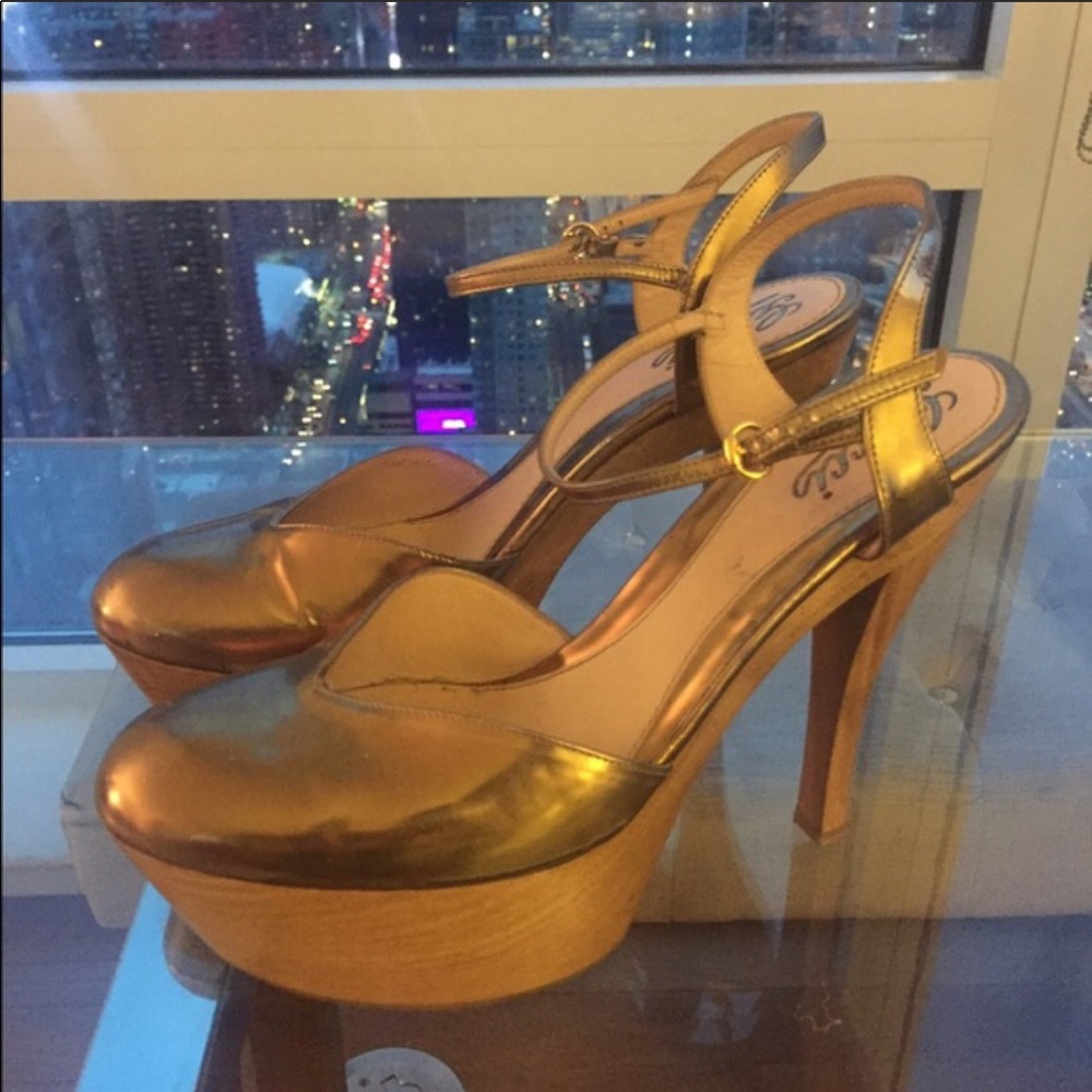 Gucci Wooden Platform Heels